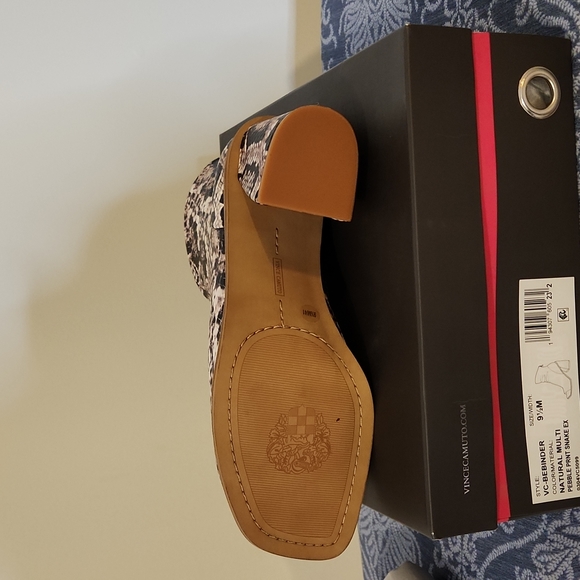 Vince Camuto open toe booties with a block heel - Picture 2 of 5